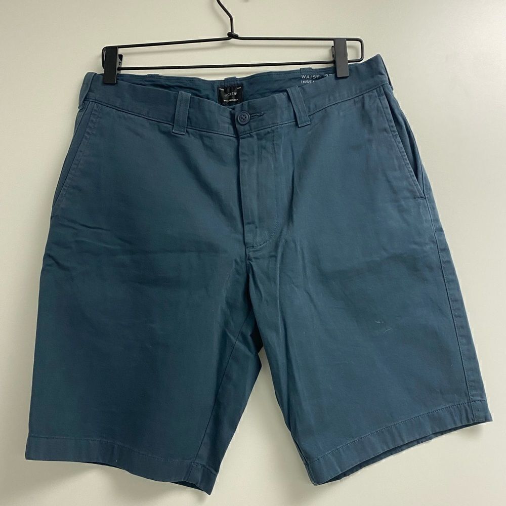 J. Crew 10.5" short in garment-dyed cotton chino Item H8473*